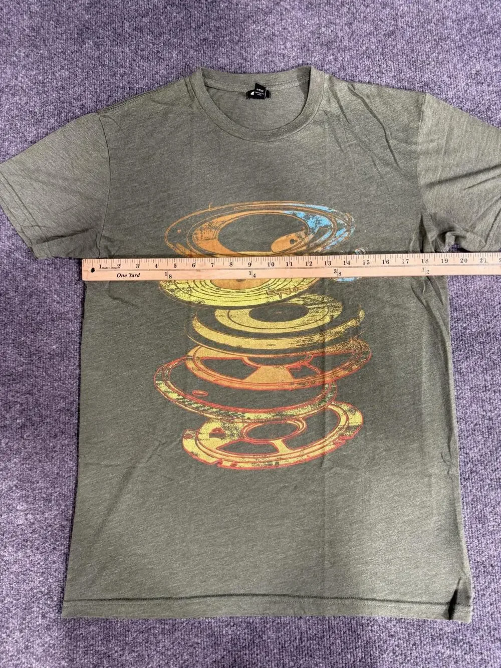 Oakley Shirt Mens Medium Green Stacked Logo Graphic T-Shirt Tee Regular Fit Top